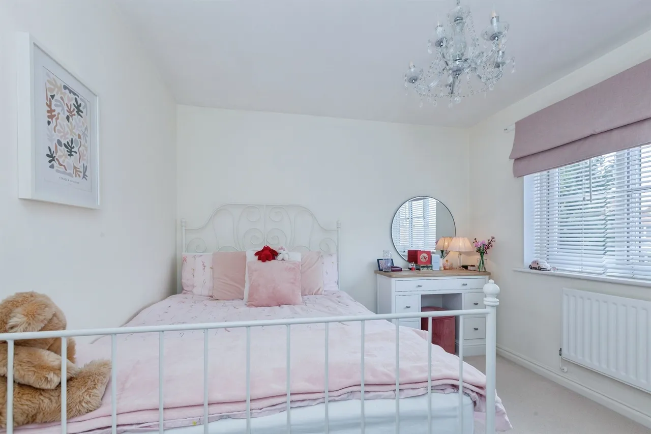 Crossland Row, Burbage, Hinckley, photo 12