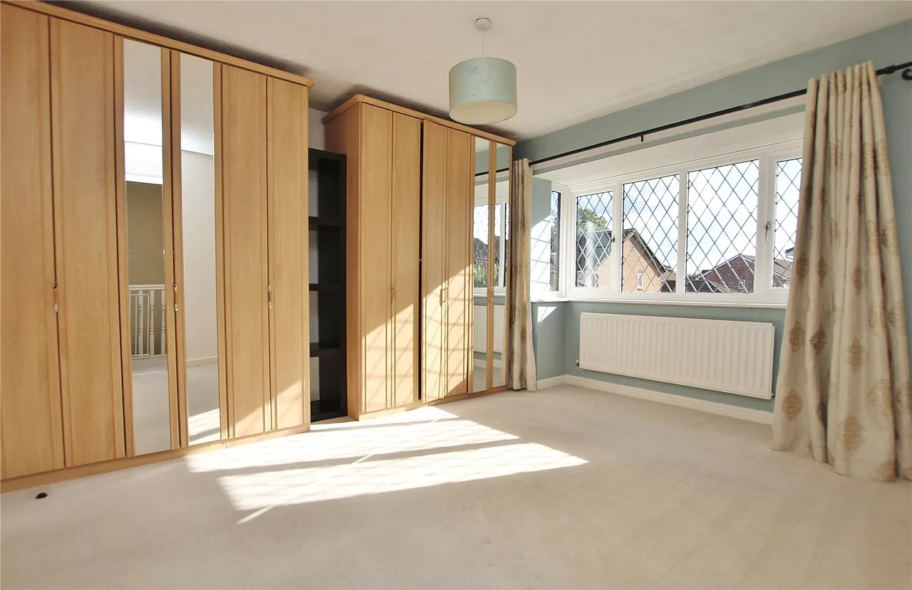 Alexandra Gardens, Knaphill, GU21, photo 6