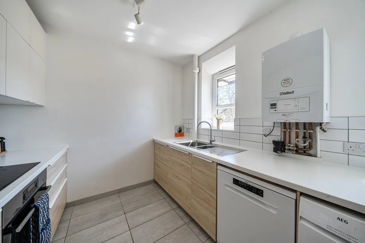 Lilford Road, SE5, photo 11
