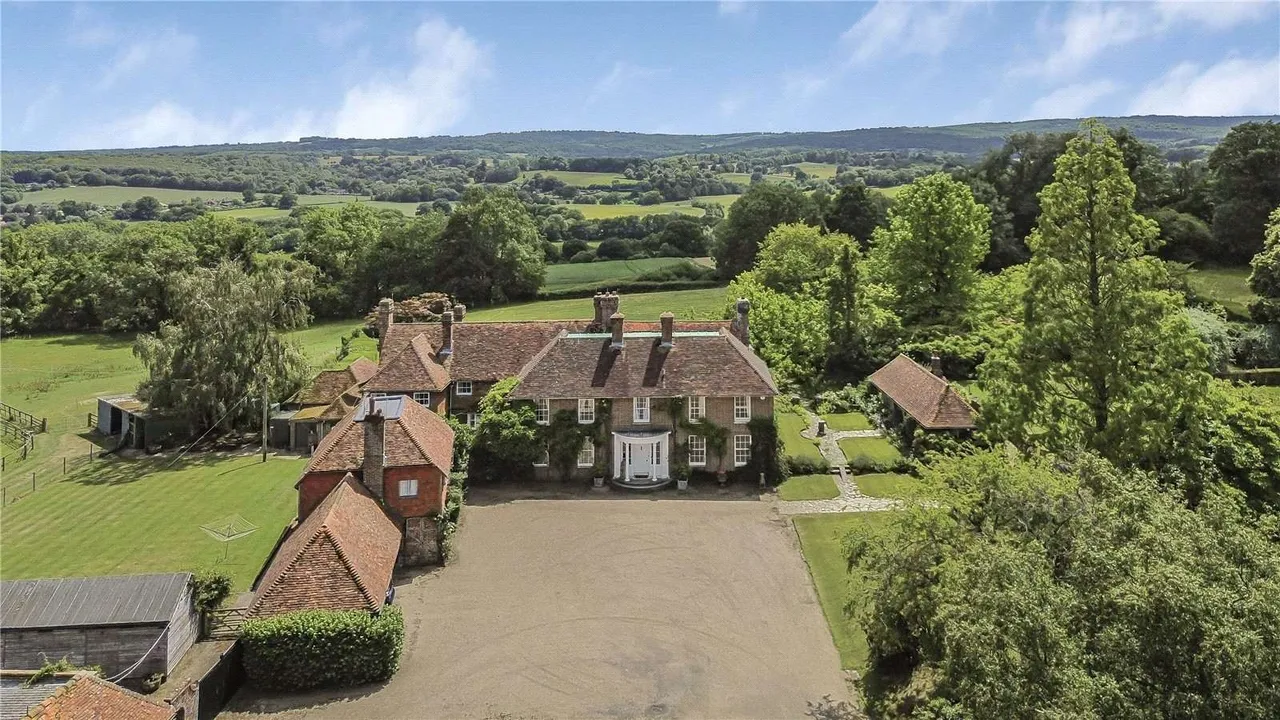 Beech Green Lane, Withyham, Hartfield, East Sussex, TN7 4DB, photo 2