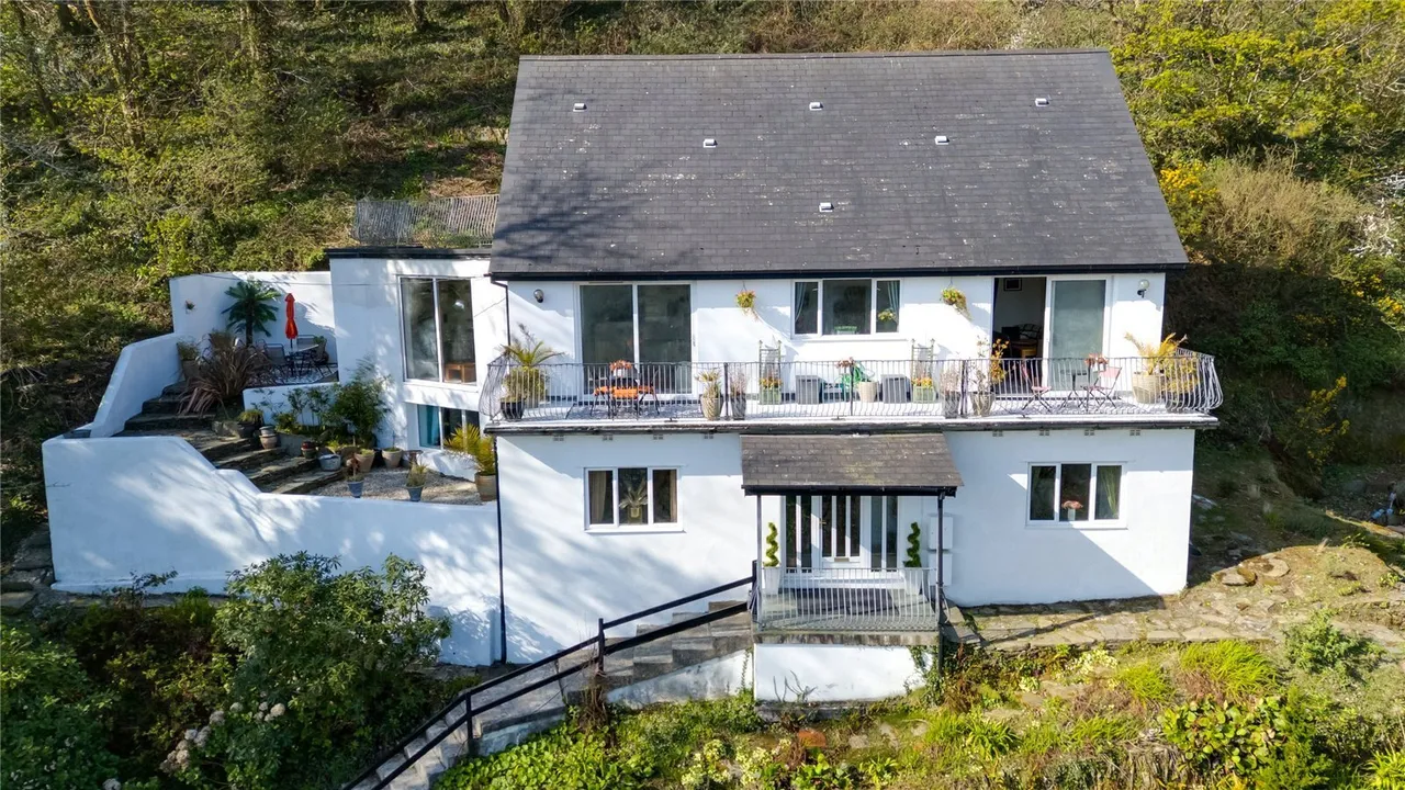 5 bed house for sale, Landaviddy Lane, Polperro, PL13