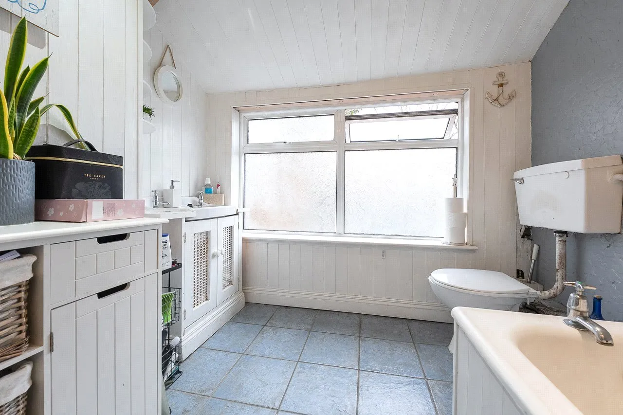 Brandon Road, Sutton, Surrey, SM11RP, photo 12