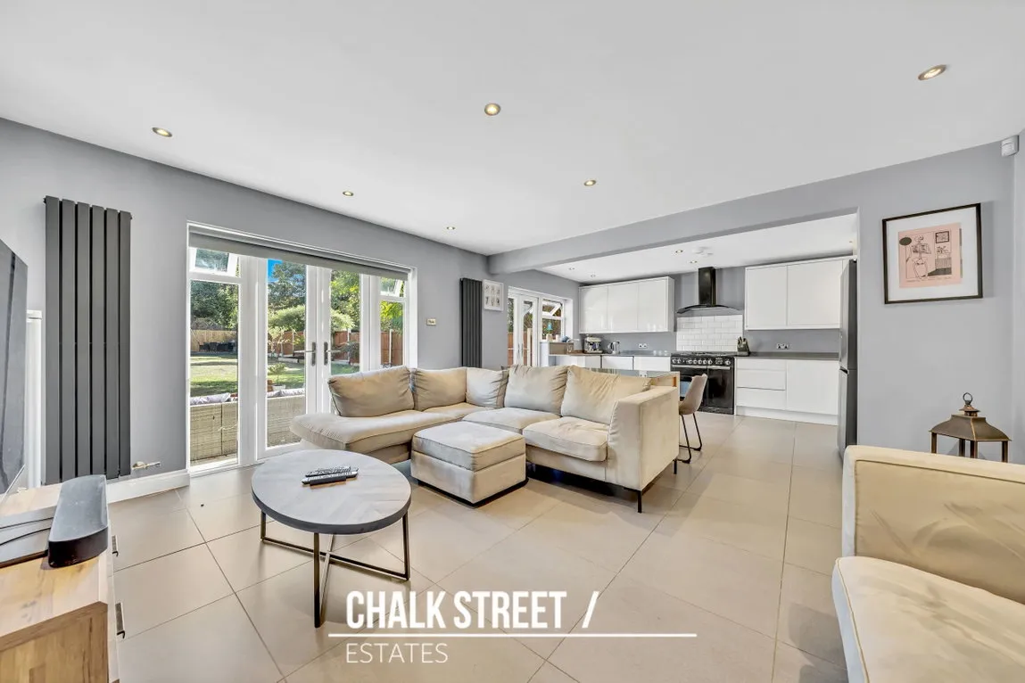 Manor Road, Romford, RM1, photo 3