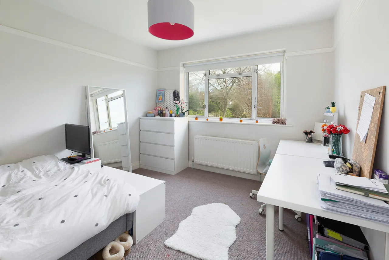 Connaught Way, Tunbridge Wells, Kent, TN4 9QP, photo 10