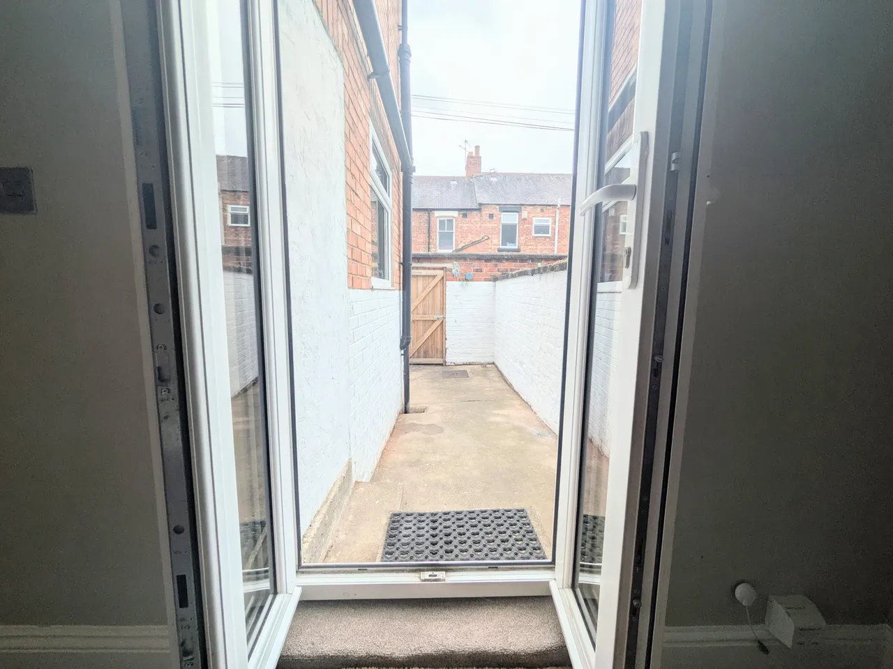 Vancouver Street, Darlington, DL3, photo 5