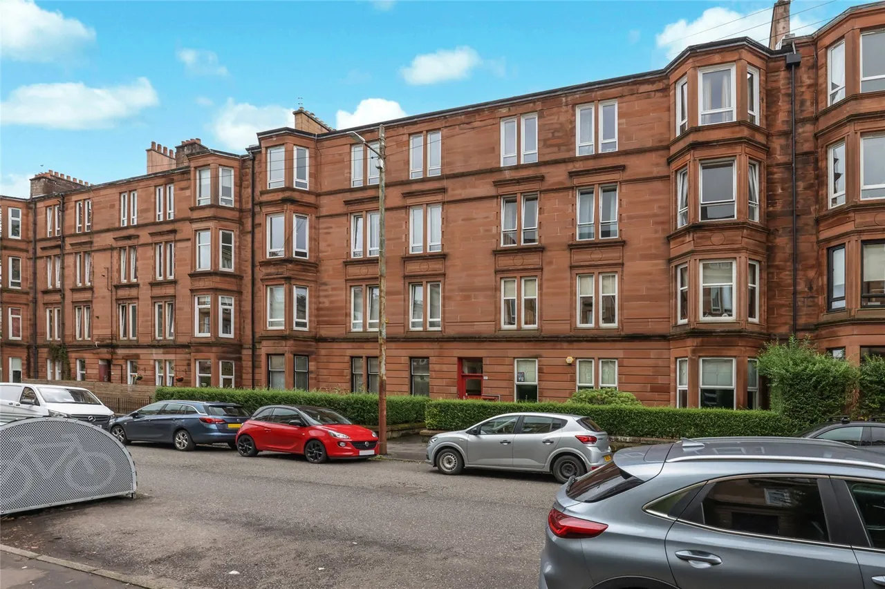 4 bed flat for sale, Onslow Drive, Dennistoun, G31
