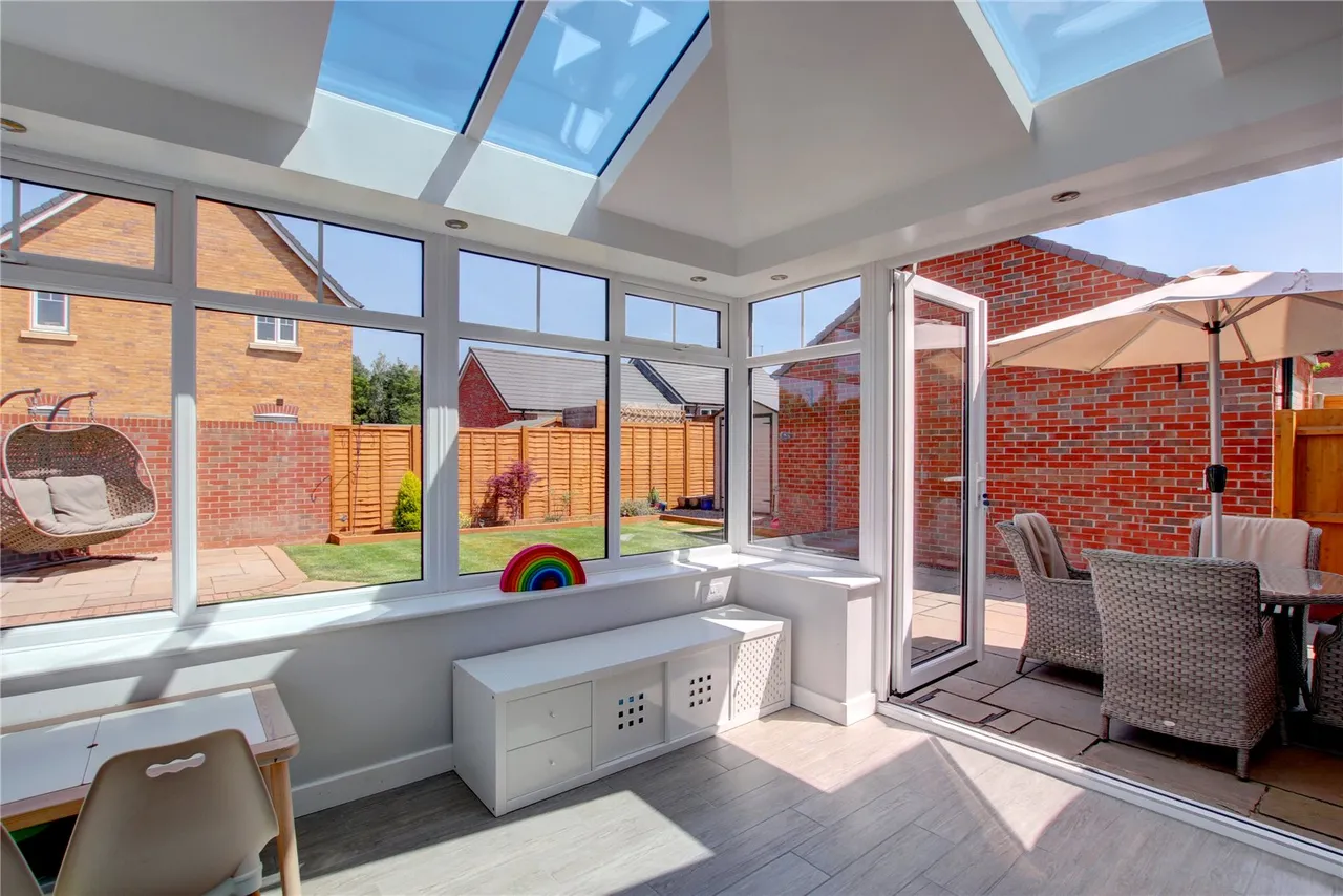 Hare Close, Droitwich, Worcestershire, WR9 7FR, photo 11