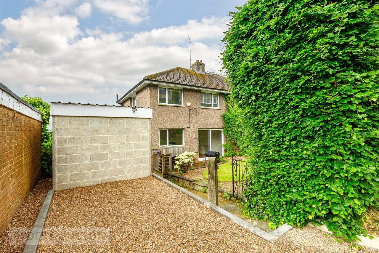 Greenfield Road, Holmfirth, HD9, photo 18