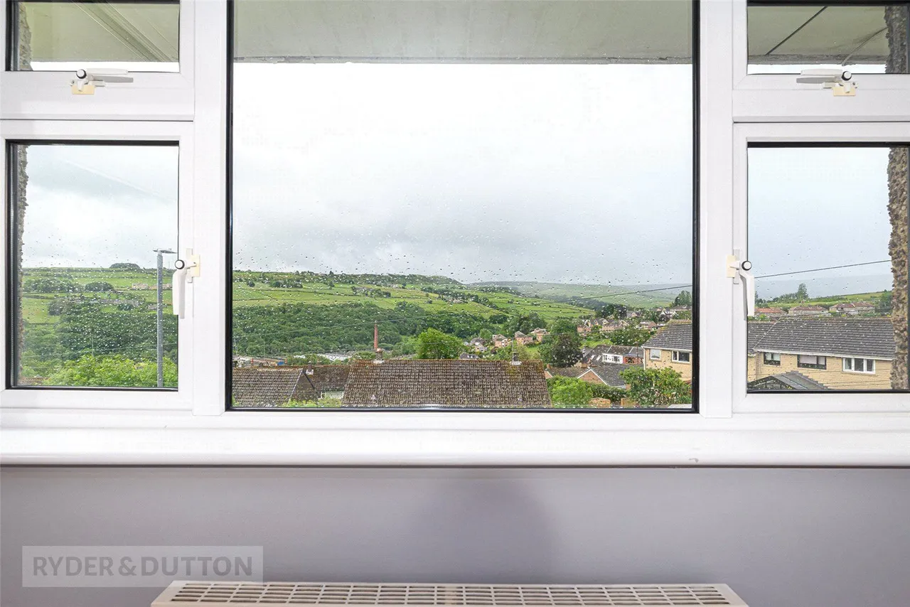 Greenfield Road, Holmfirth, HD9, photo 11