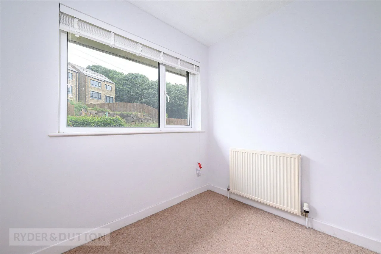 Greenfield Road, Holmfirth, HD9, photo 13