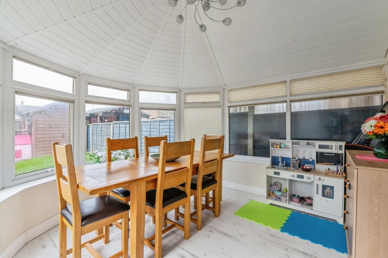 Beech Road, Basildon, Essex, SS14, photo 9