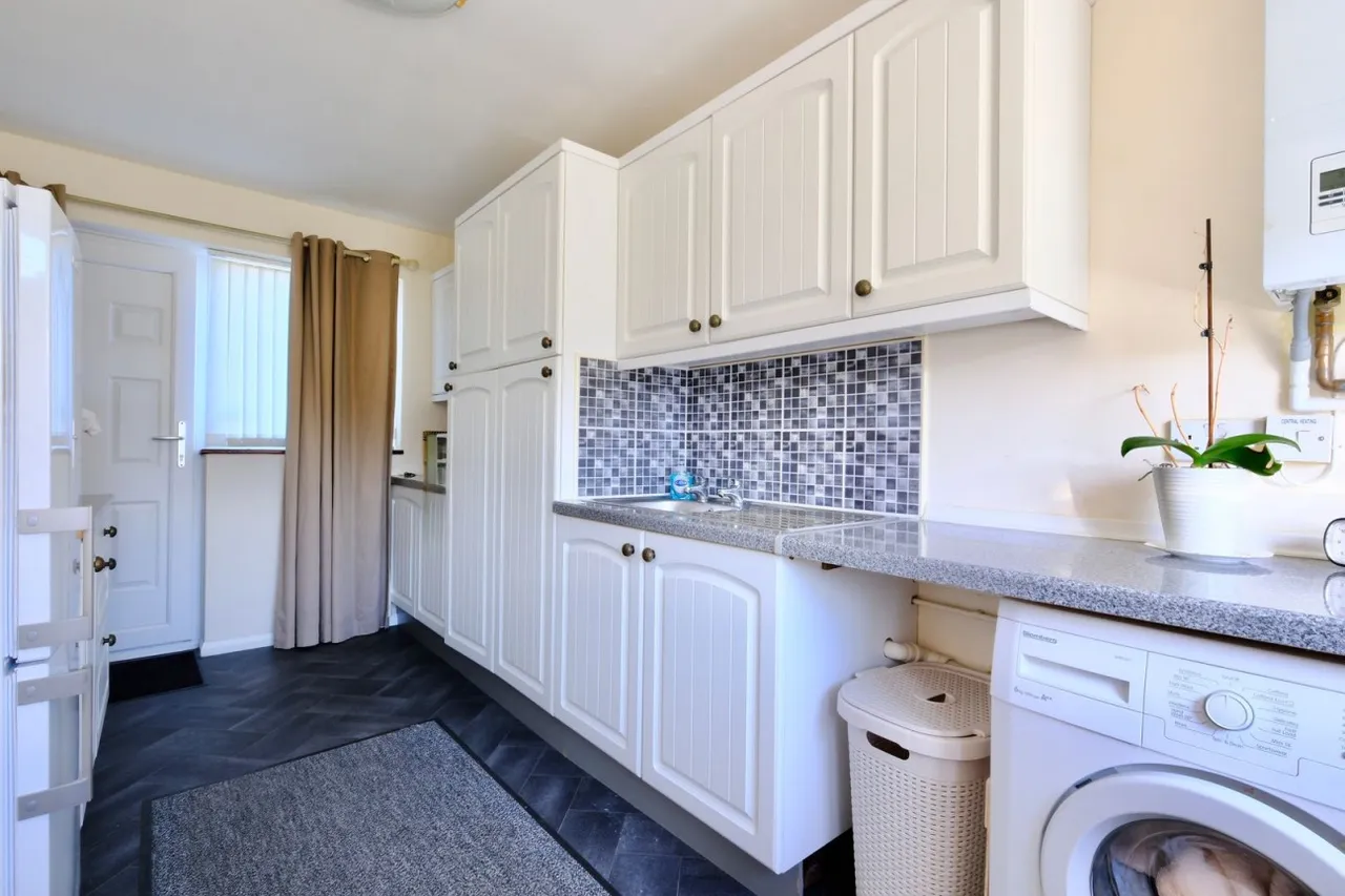 Dryden Close, St Ives, PE27, photo 7