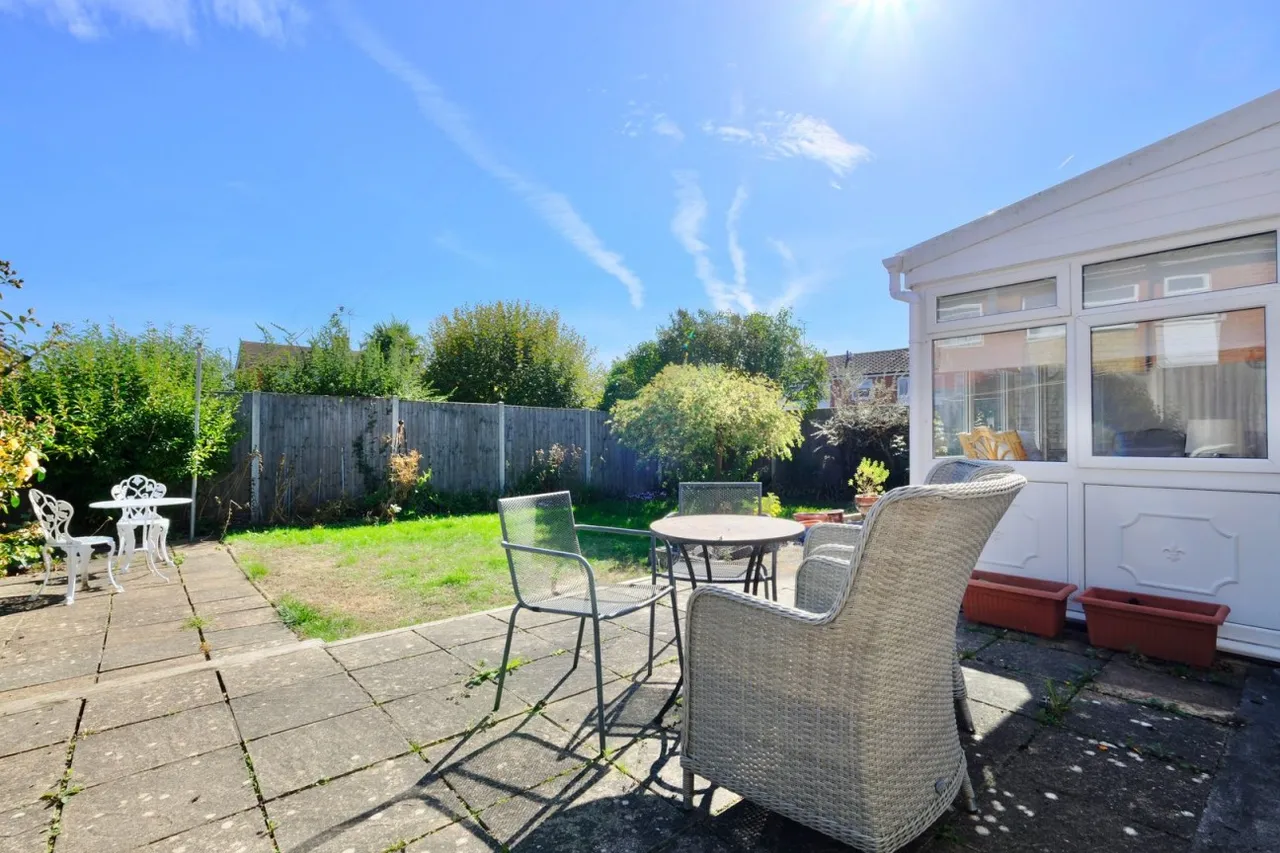 Dryden Close, St Ives, PE27, photo 13