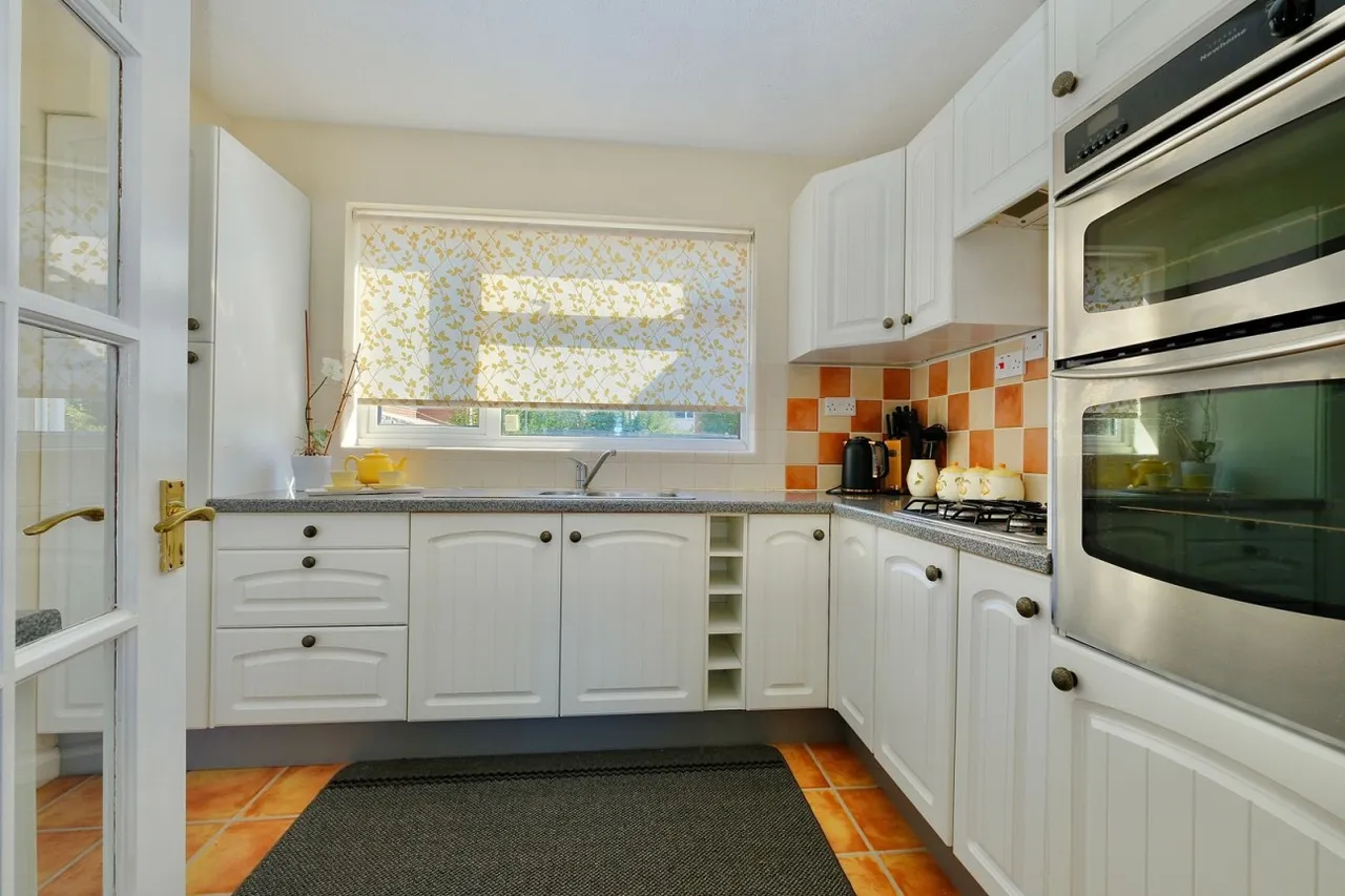 Dryden Close, St Ives, PE27, photo 6