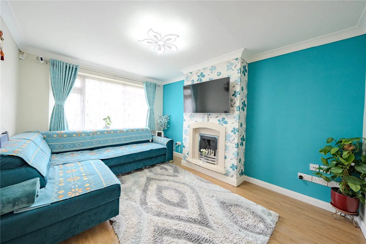 Linton Drive, Leeds, LS17, photo 3