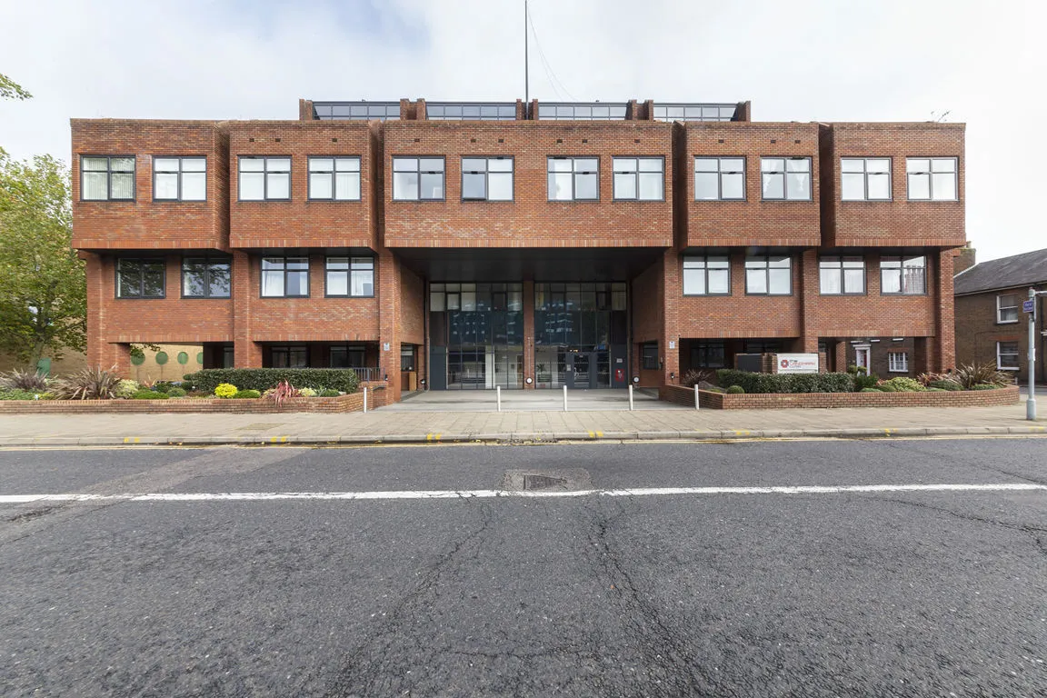 Flowers Way, Luton, photo 7