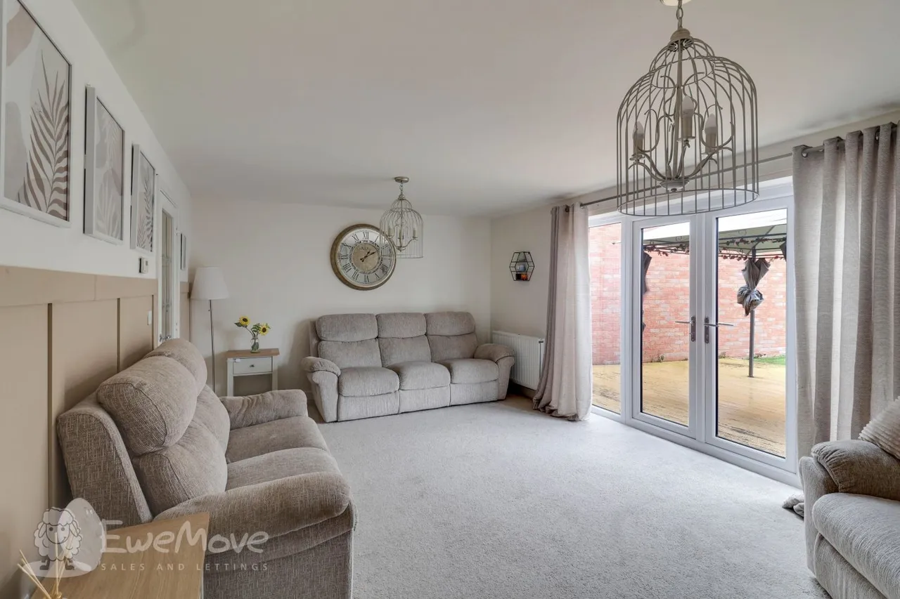 Birchfield Way, Telford, TF3, photo 2