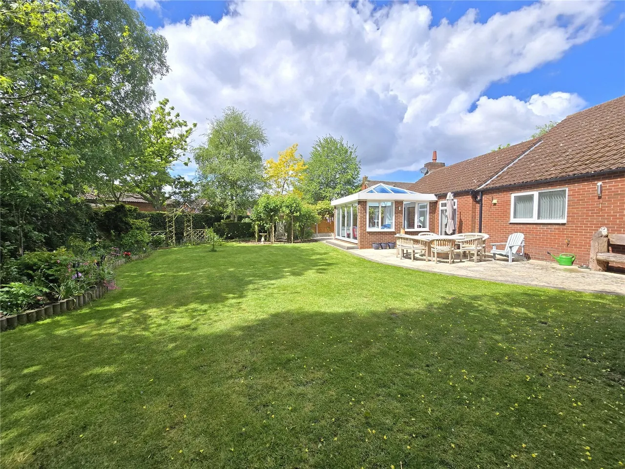 Chandlers Drive, Tamworth, Staffordshire, B77, photo 22