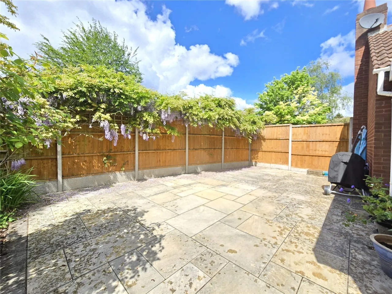 Chandlers Drive, Tamworth, Staffordshire, B77, photo 24