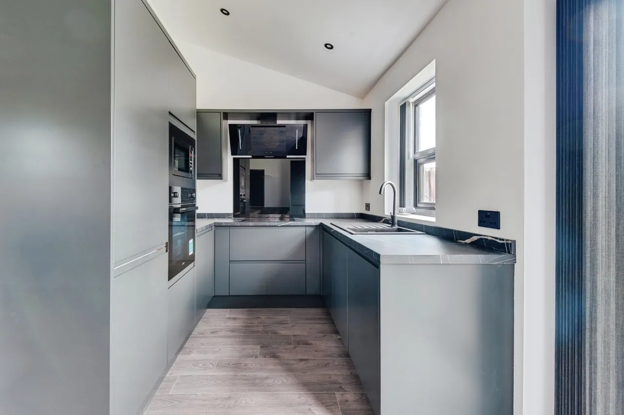 Ditchfield Road, Widnes, WA8, photo 7