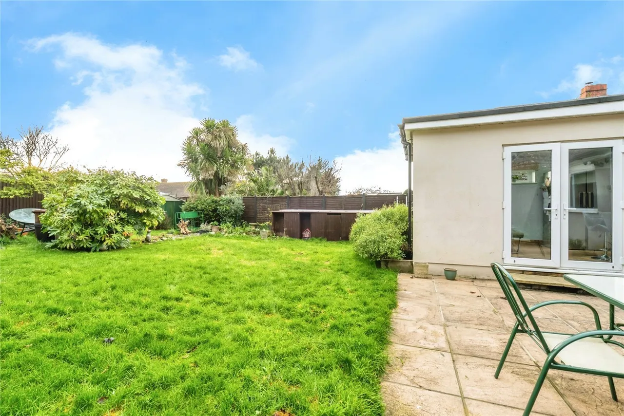 Outerwyke Road, Bognor Regis, PO22, photo 20
