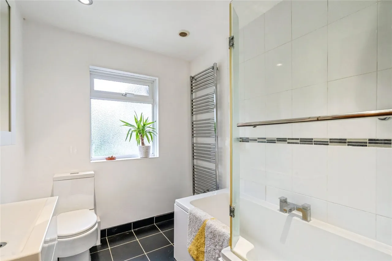 Outerwyke Road, Bognor Regis, PO22, photo 18