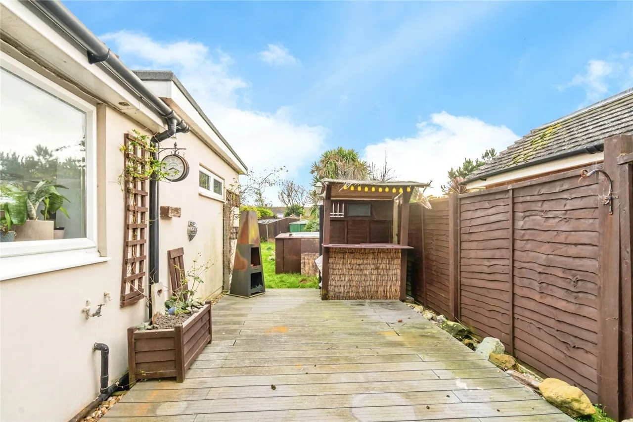 Outerwyke Road, Bognor Regis, PO22, photo 21