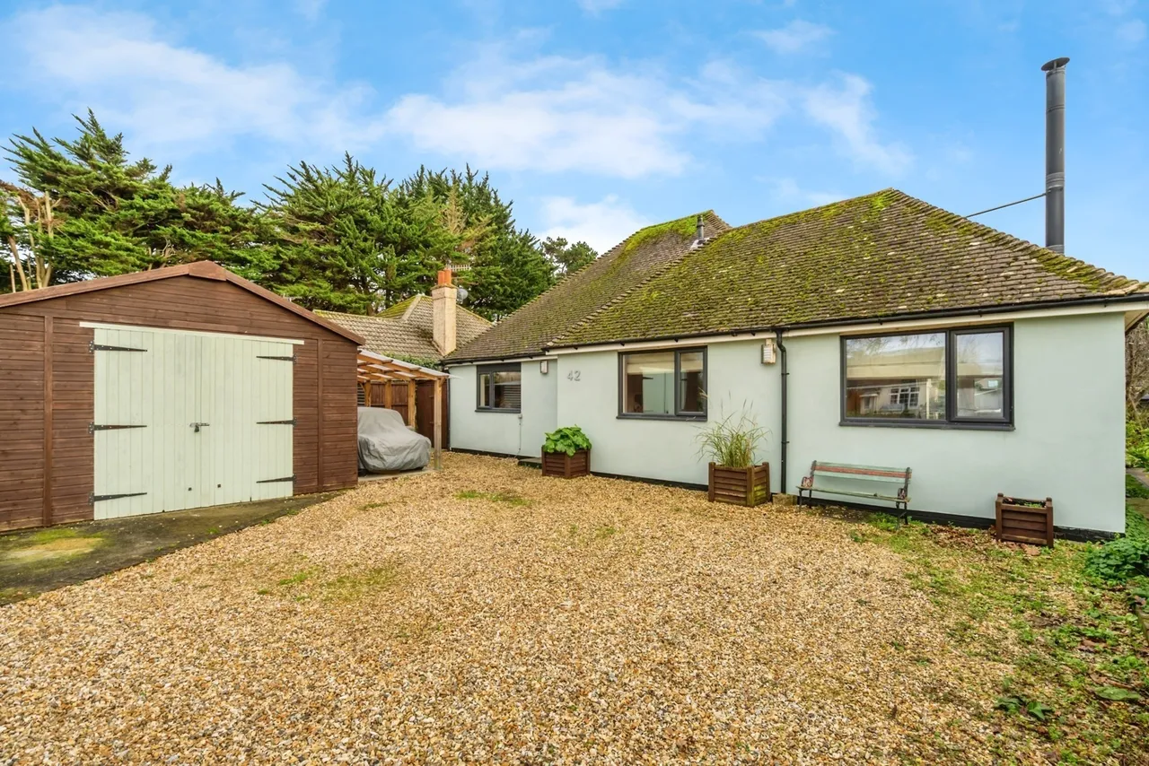 Outerwyke Road, Bognor Regis, PO22, photo 23
