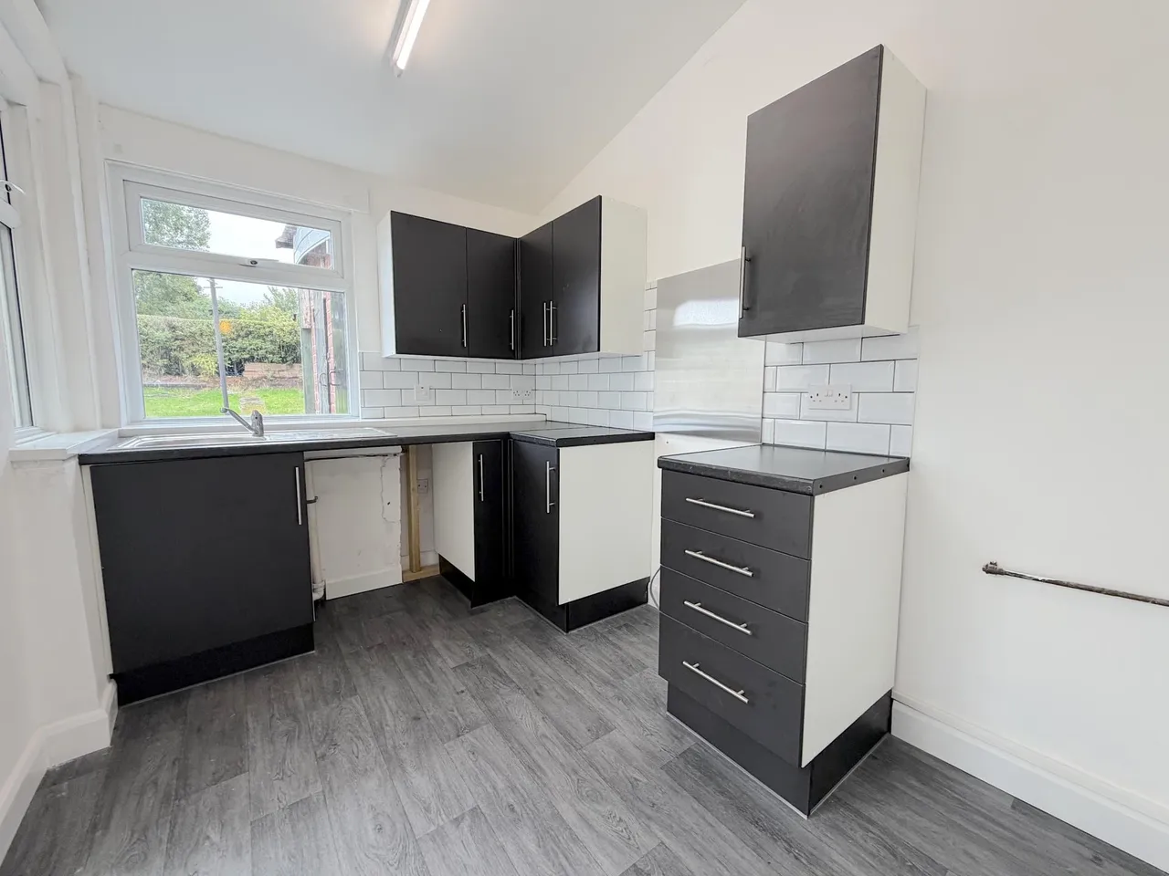 Bickford Road, Fallings Park, Wolverhampton, WV10, photo 6