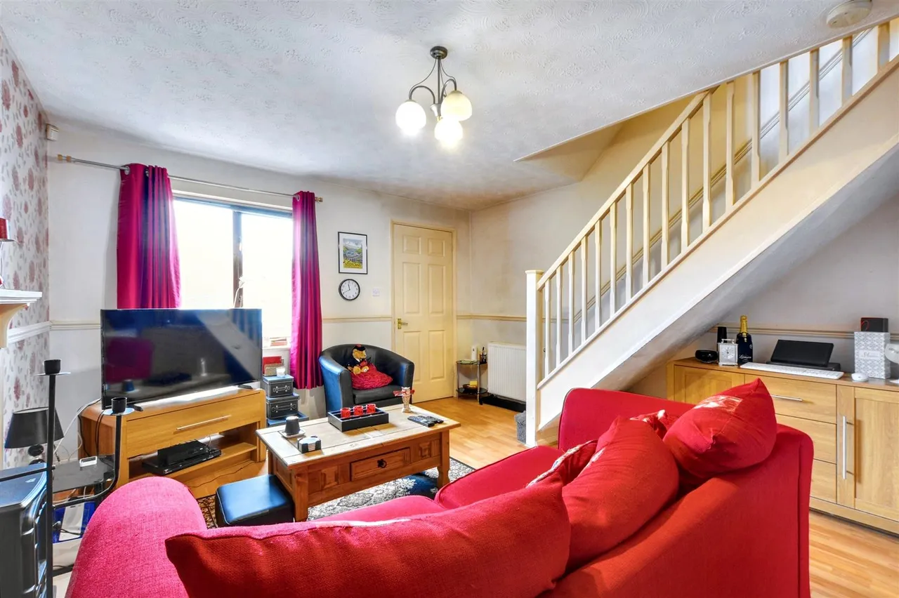 Donbas Close, Bulwell, NG6, photo 5
