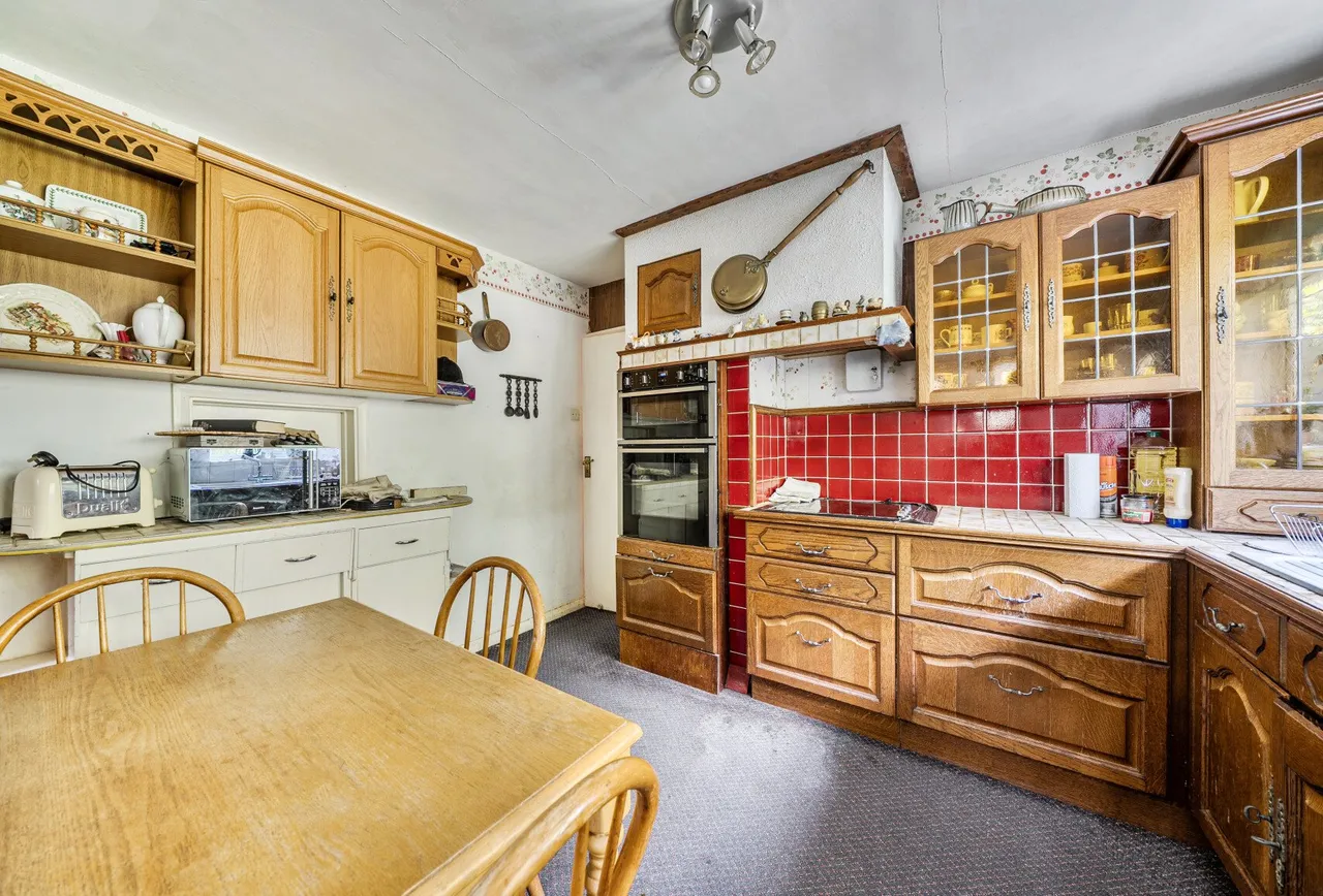 Greenfields Close, Horley, RH6 8HX, photo 8