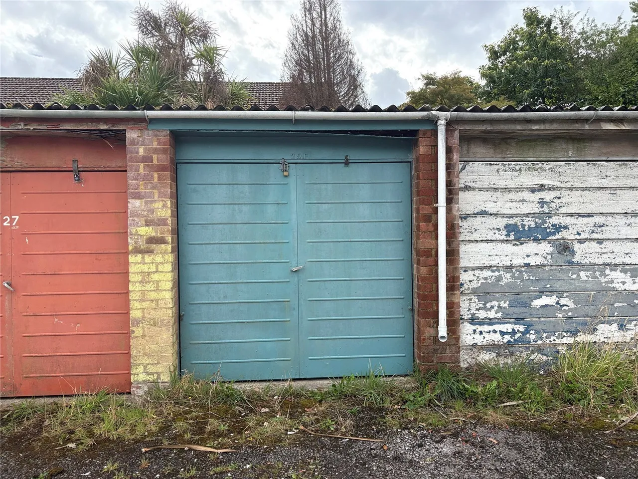 Fern Road, Southampton, SO45, photo 13
