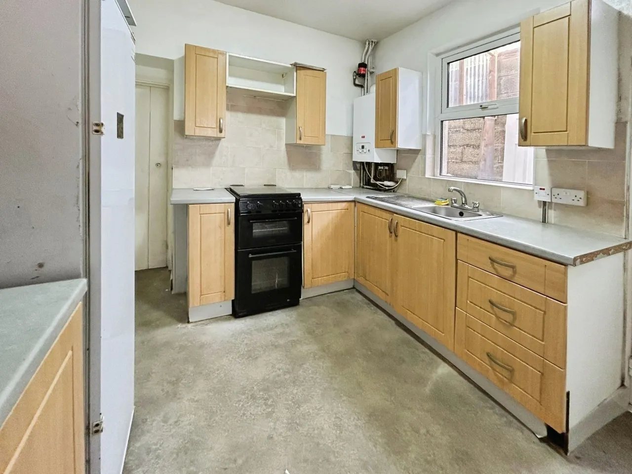 Matthews Street, Port Talbot, SA13, photo 2