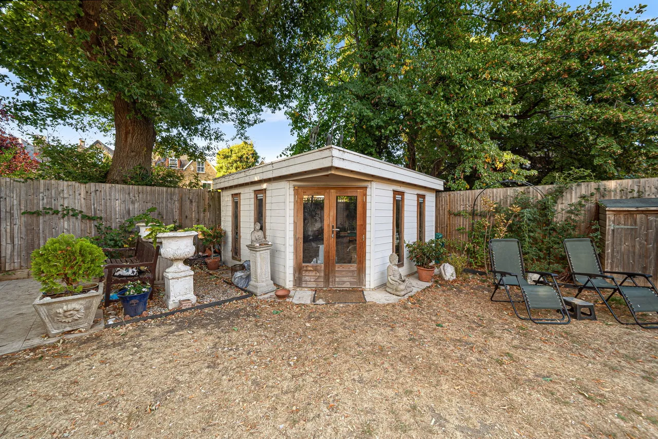 Woolstone Road, SE23, photo 13