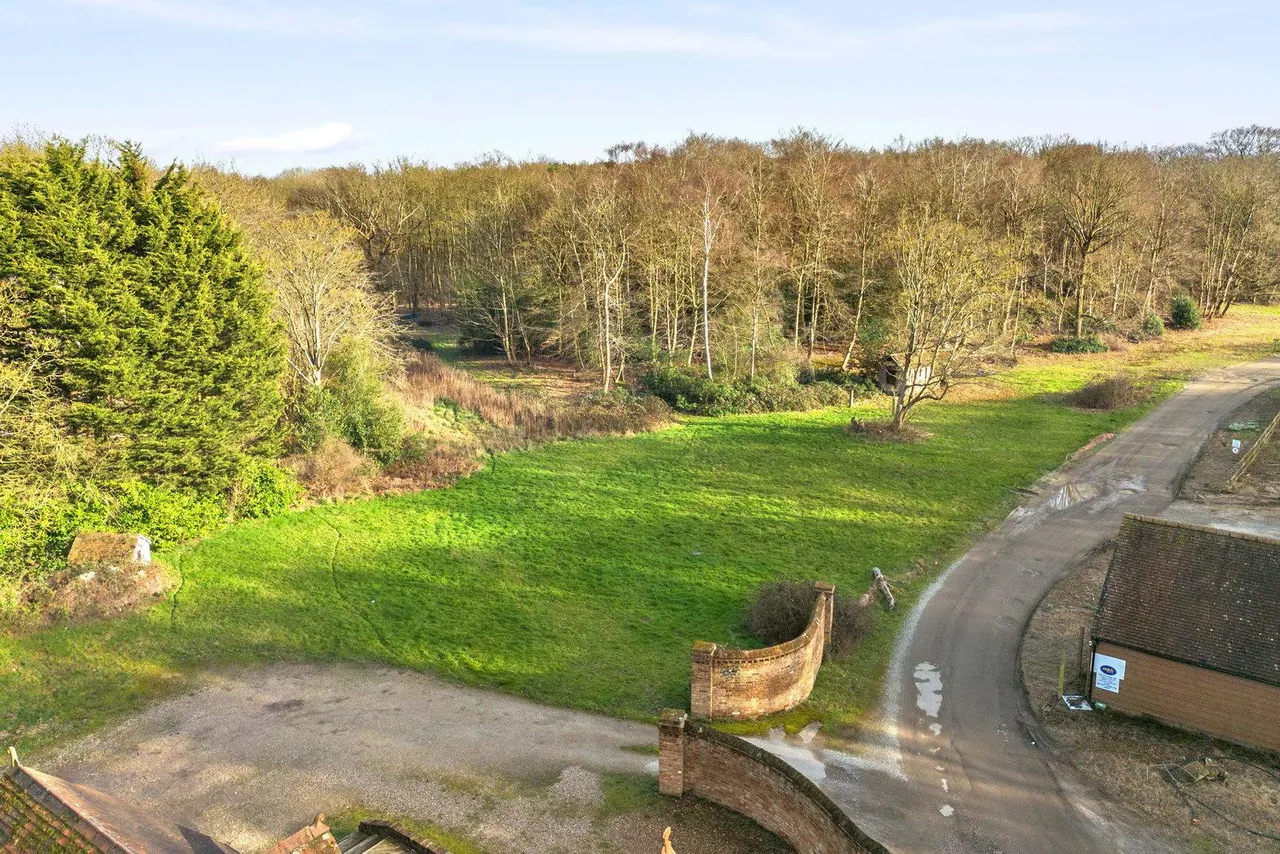 Little Warley, Brentwood, CM13, photo 27