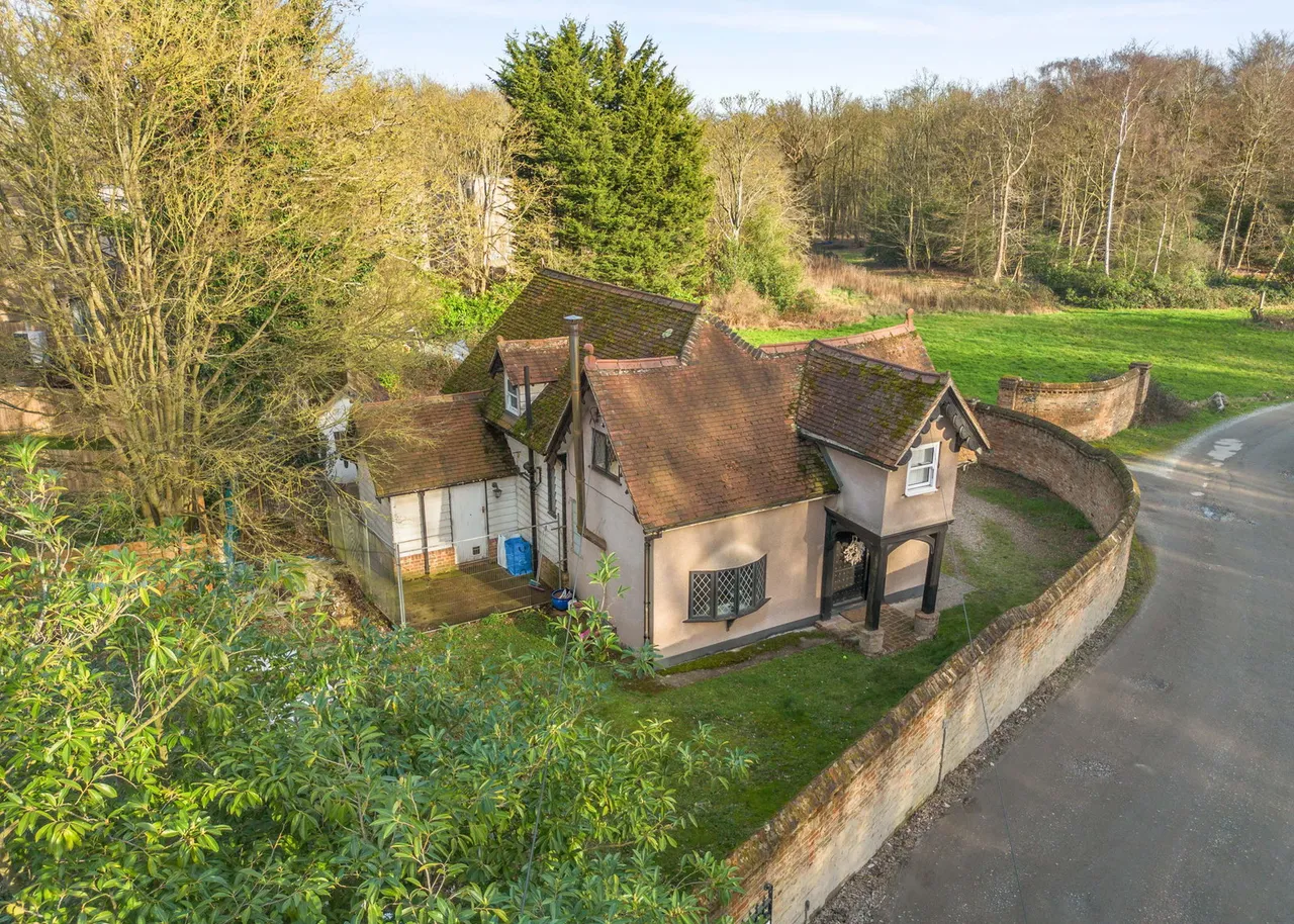 3 bed house for sale, Little Warley, Brentwood, CM13