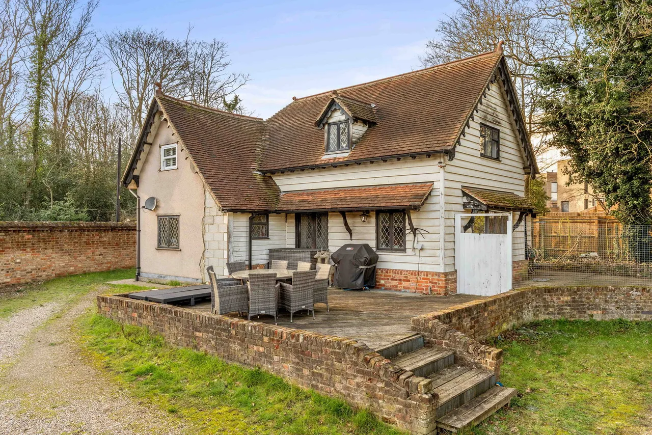 Little Warley, Brentwood, CM13, photo 26