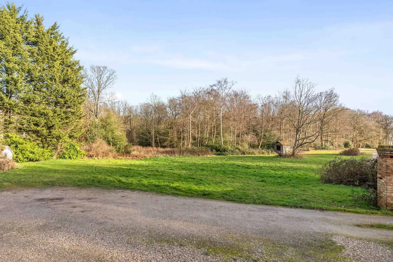 Little Warley, Brentwood, CM13, photo 29