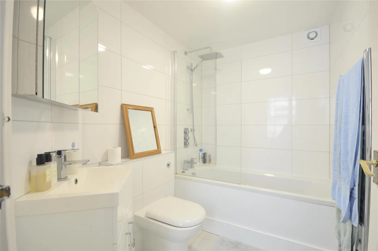 Shipka Road, London, SW12 9QP, photo 5