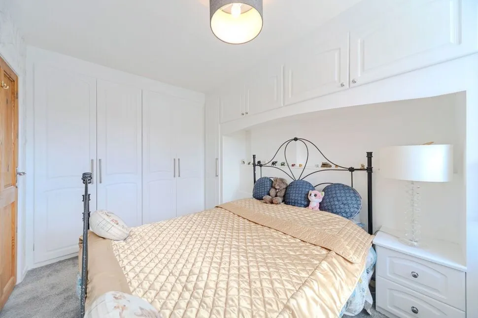 South Parade, Morley, West Yorkshire, LS27, photo 11