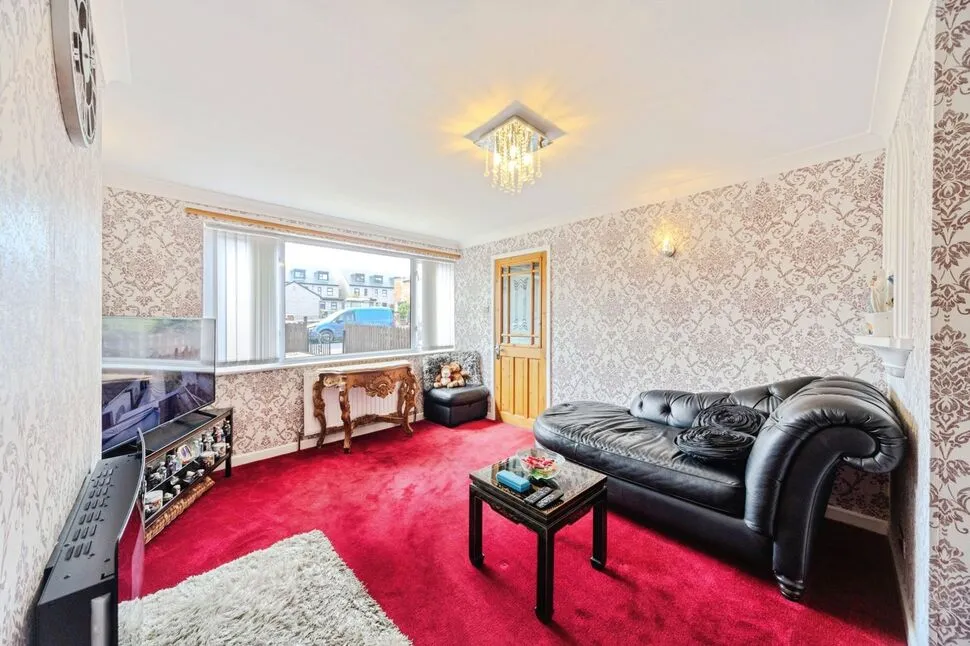 South Parade, Morley, West Yorkshire, LS27, photo 4