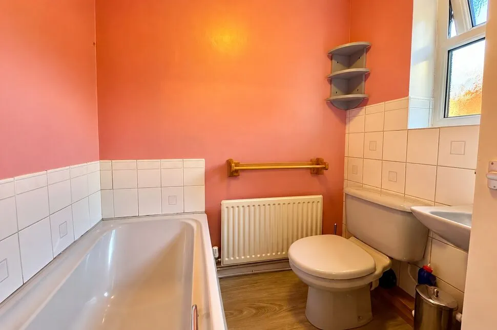 Park Road, Willaston, CW5, photo 13