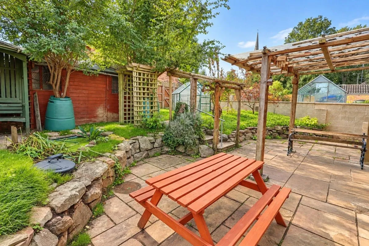 Court Road, Newent, GL18, photo 9