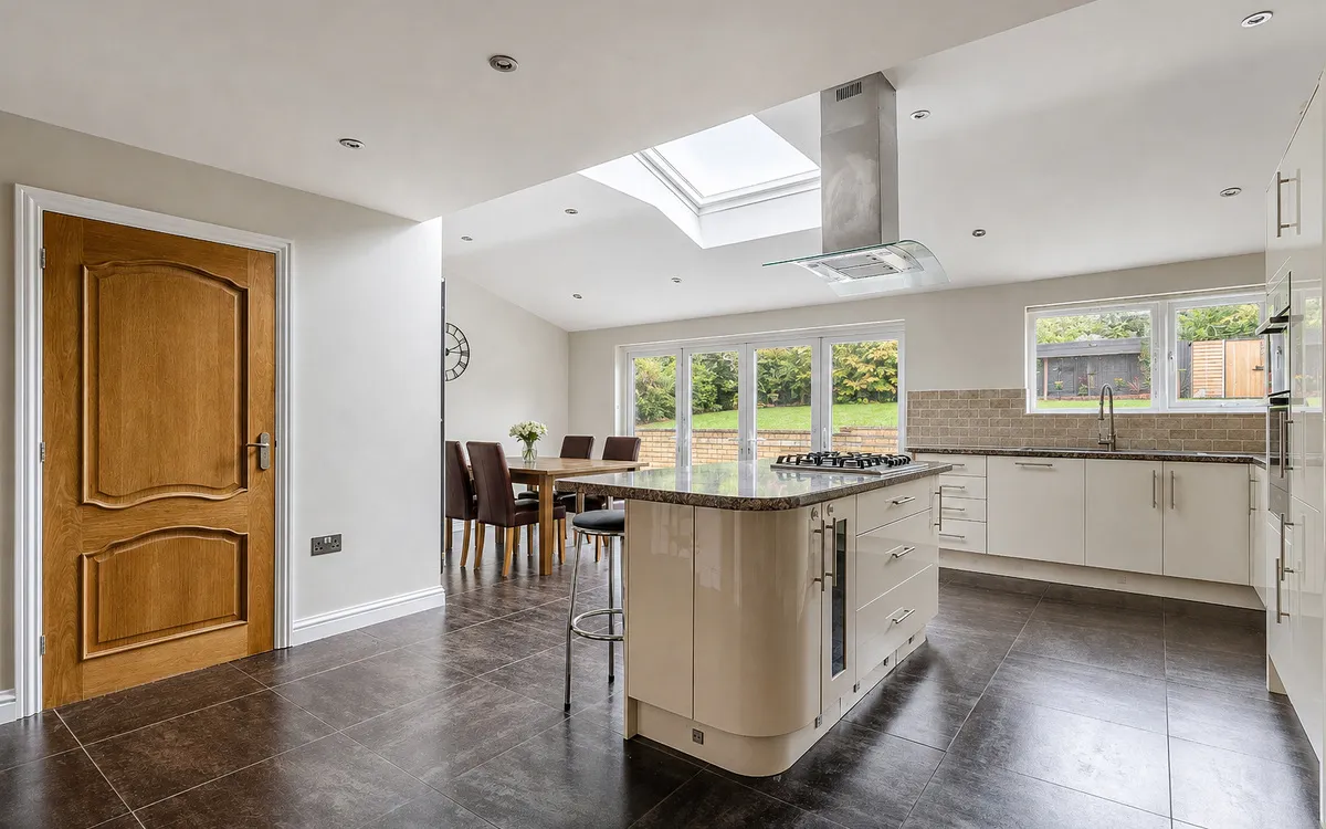 Glebe Road, Long Ashton, BS41, photo 2