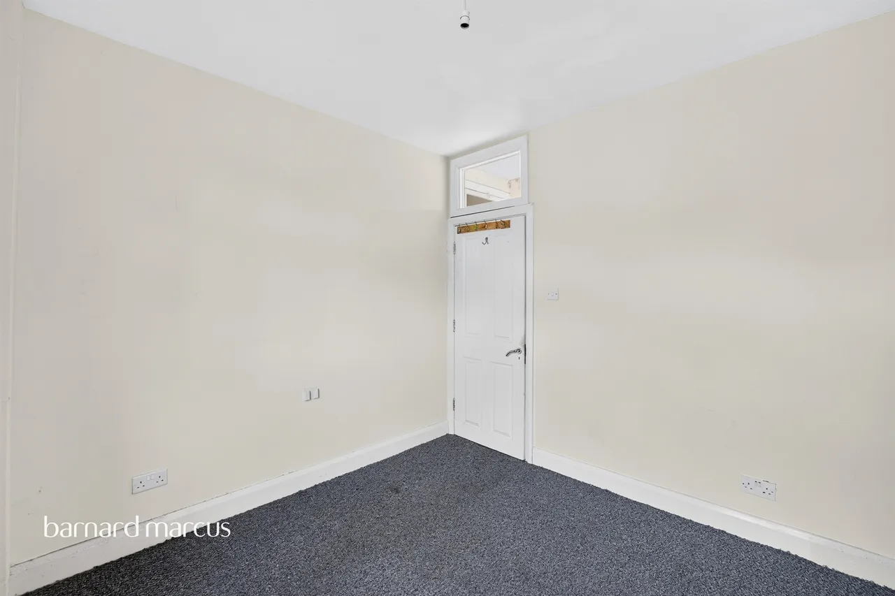 Babington Road, London, SW16, photo 10