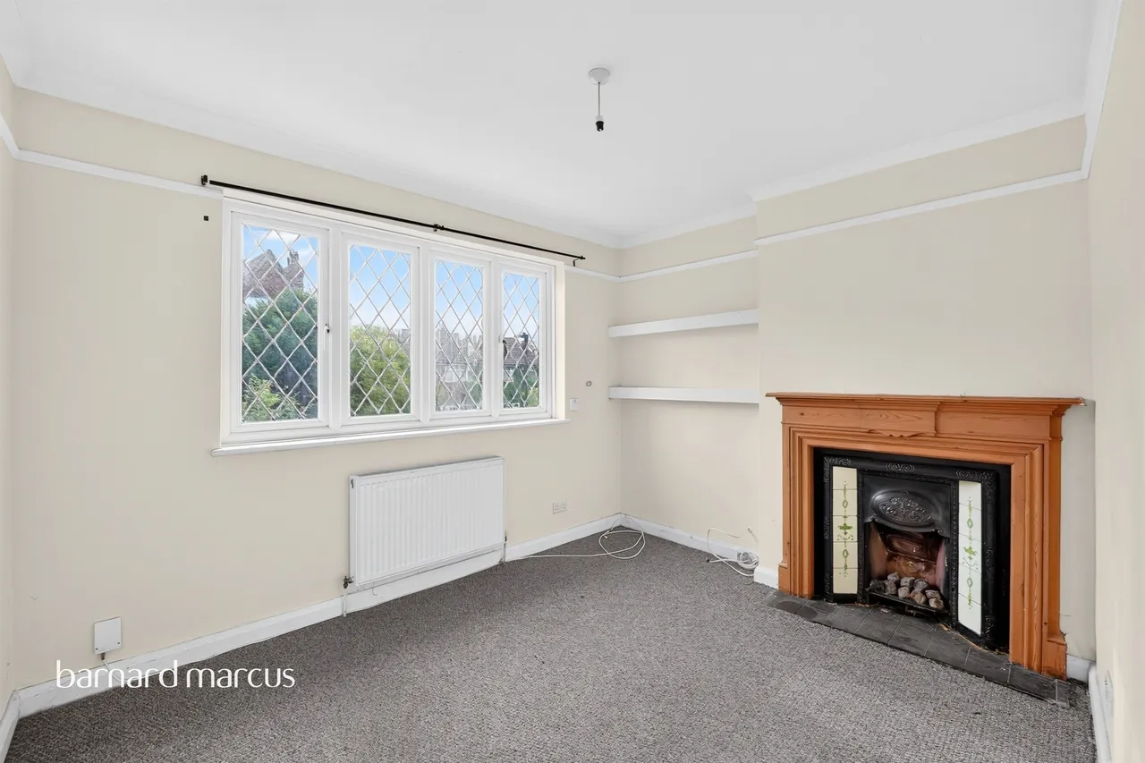 Babington Road, London, SW16, photo 3