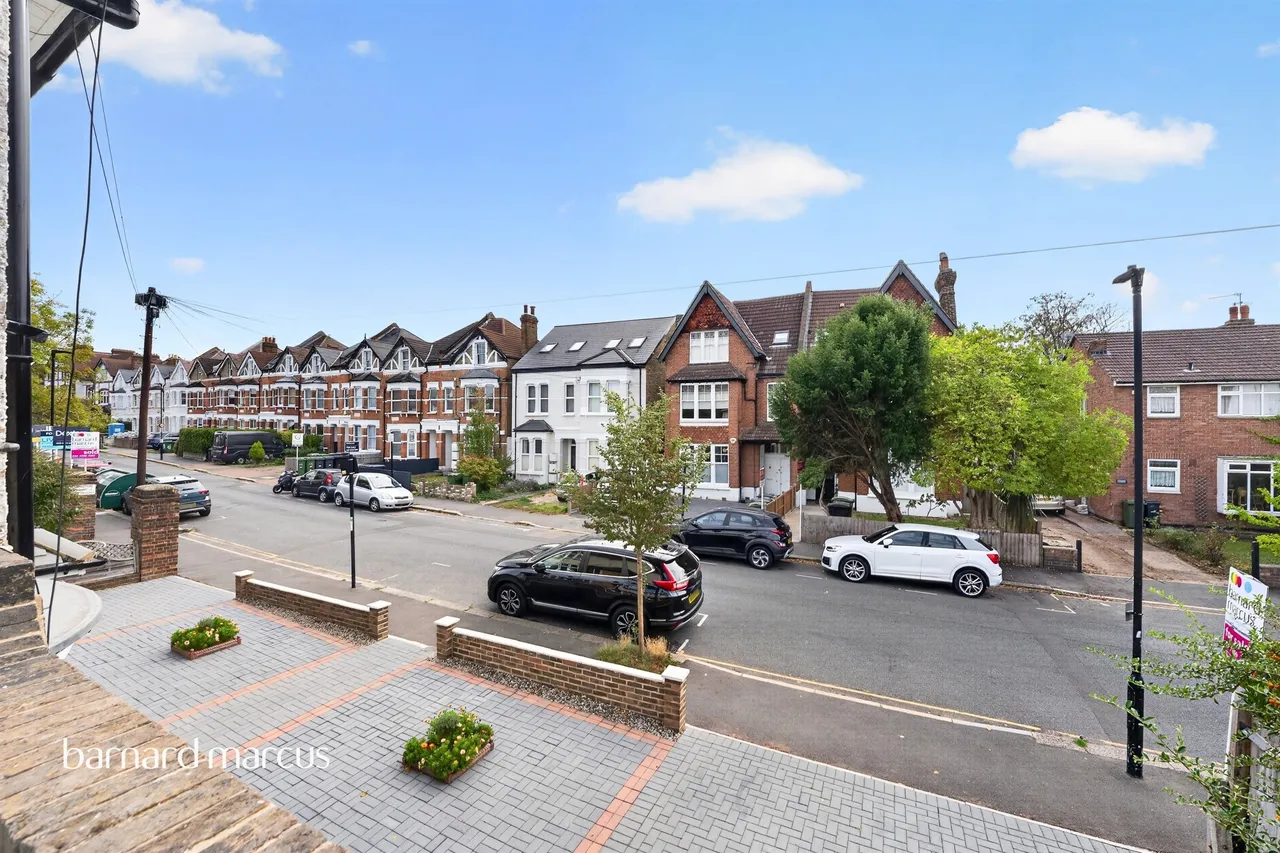 Babington Road, London, SW16, photo 13