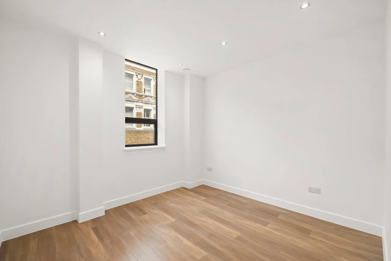 Tournay Road, London, SW6, photo 7