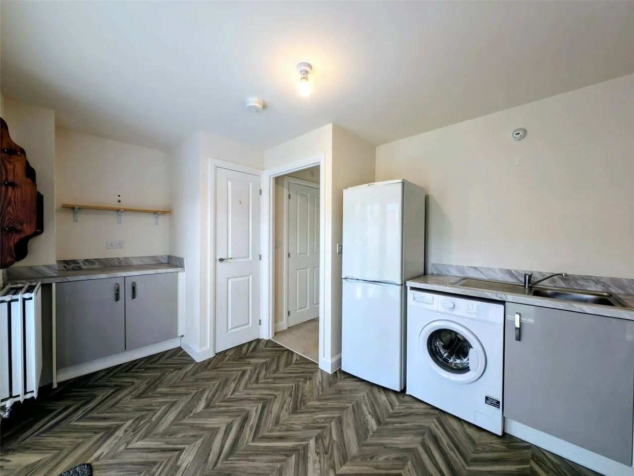 Axminster Drive, Stourport-on-Severn, photo 6