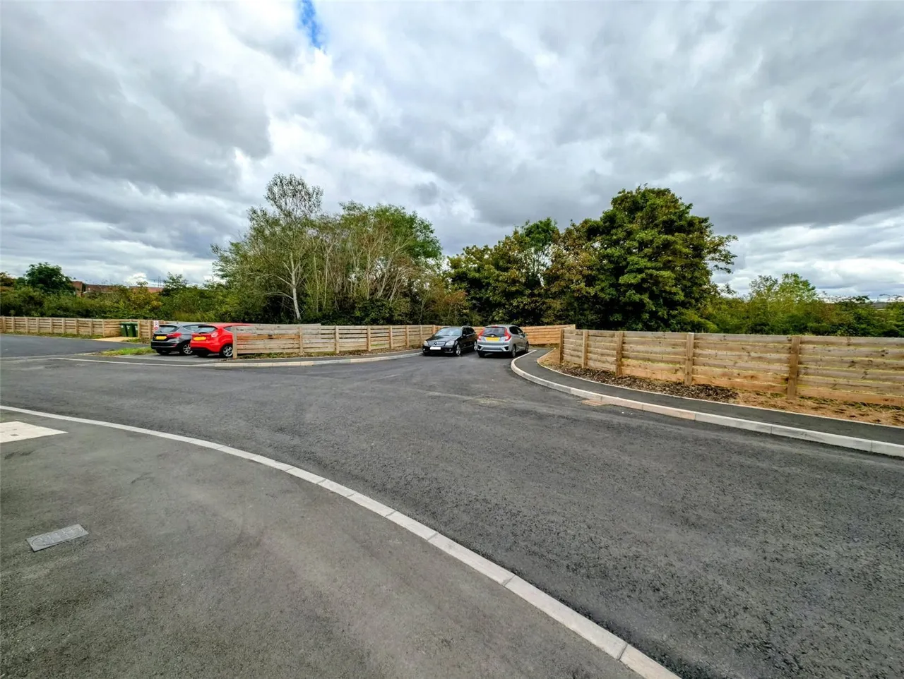Axminster Drive, Stourport-on-Severn, photo 15